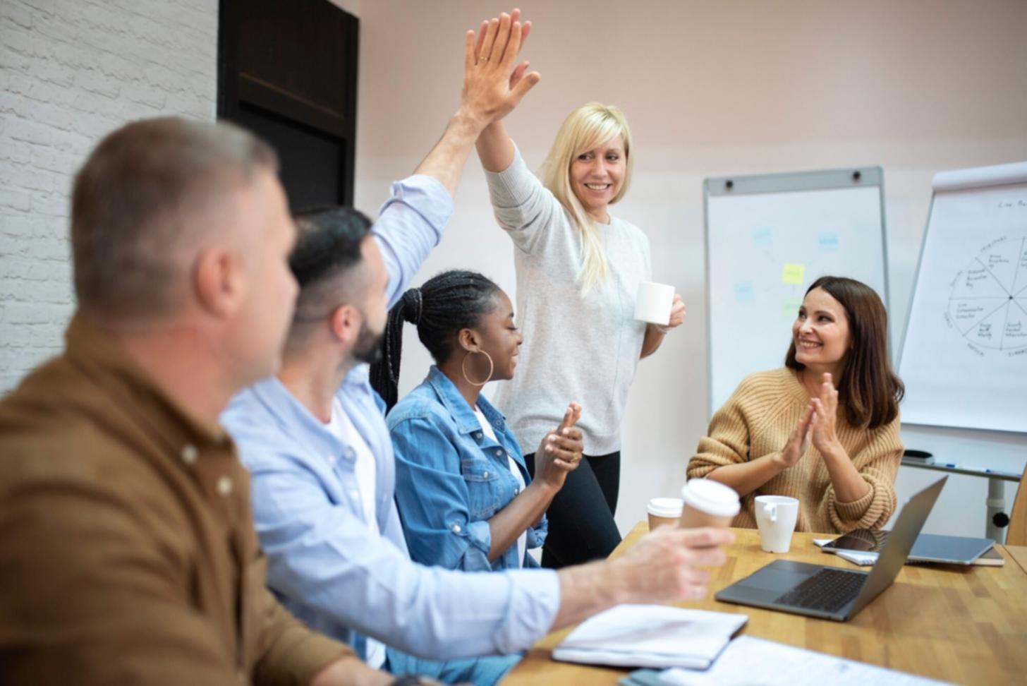 Рабочий стол с документами сертификации и официальными печатями